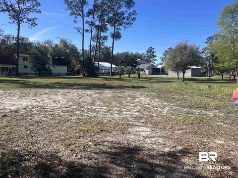 Residential Lot Near Gulf Beach