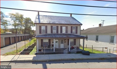 Charming Hancock Duplex with Garage