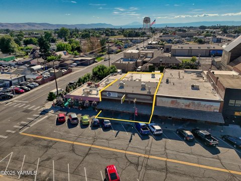 Turnkey Restaurant in Downtown Toppenish