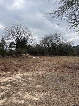 Unrestricted Acreage in Lindale, TX