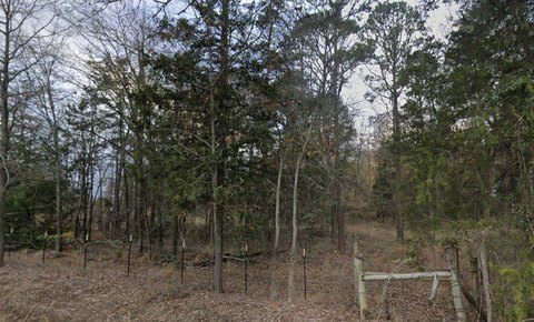 Unrestricted Land Near Lakes