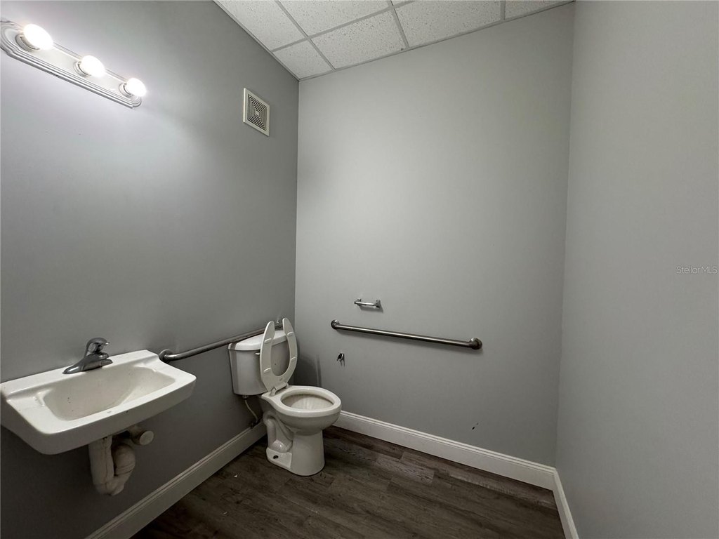 Picture 4