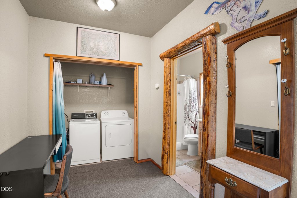 Picture 36