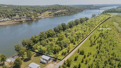 Land, Clifton, TN