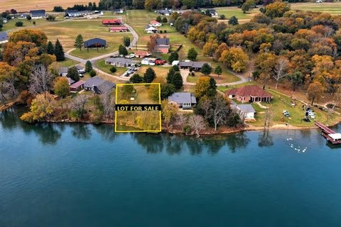 Lakefront Lot in Willow Lake
