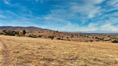 Large Residential Land with Views
