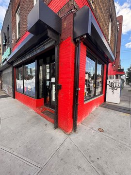 Richmond Hill Storefront for Lease