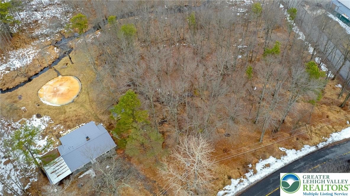 Pocono Mountain Lake Community Land