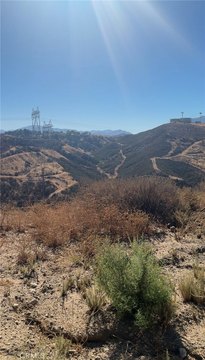 Land, Newhall, CA