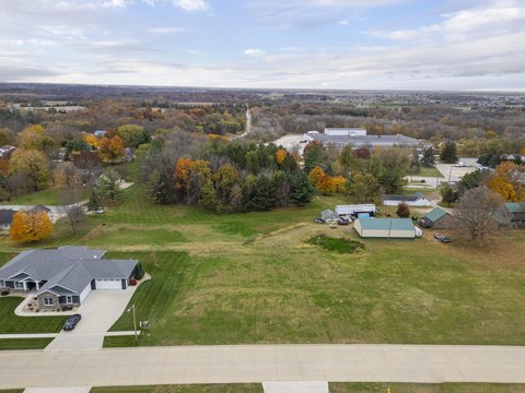 Residential Lot in Waverly, IA