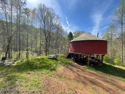 Englewood Land with Yurt