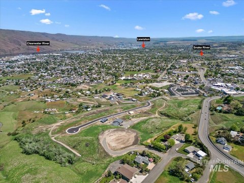Residential Land in Clarkston, WA