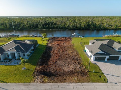Waterfront Lot in Port Charlotte