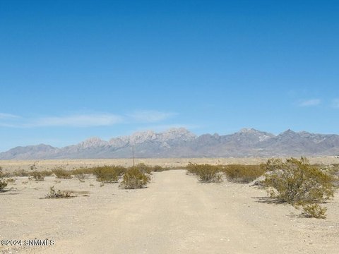 LAND - Las Cruces, NM