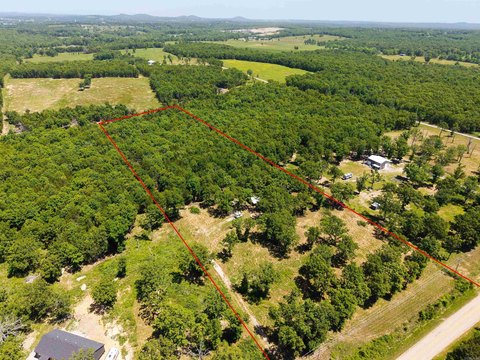 Unrestricted Land Near White River