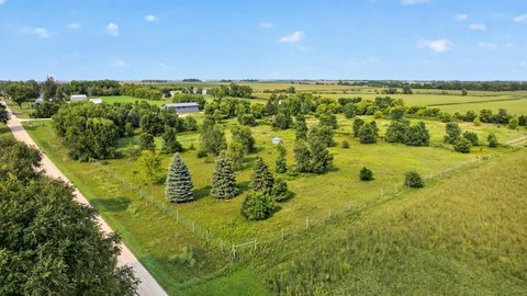 Land, Racine, MN