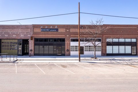 Restaurant Building with Two Concepts