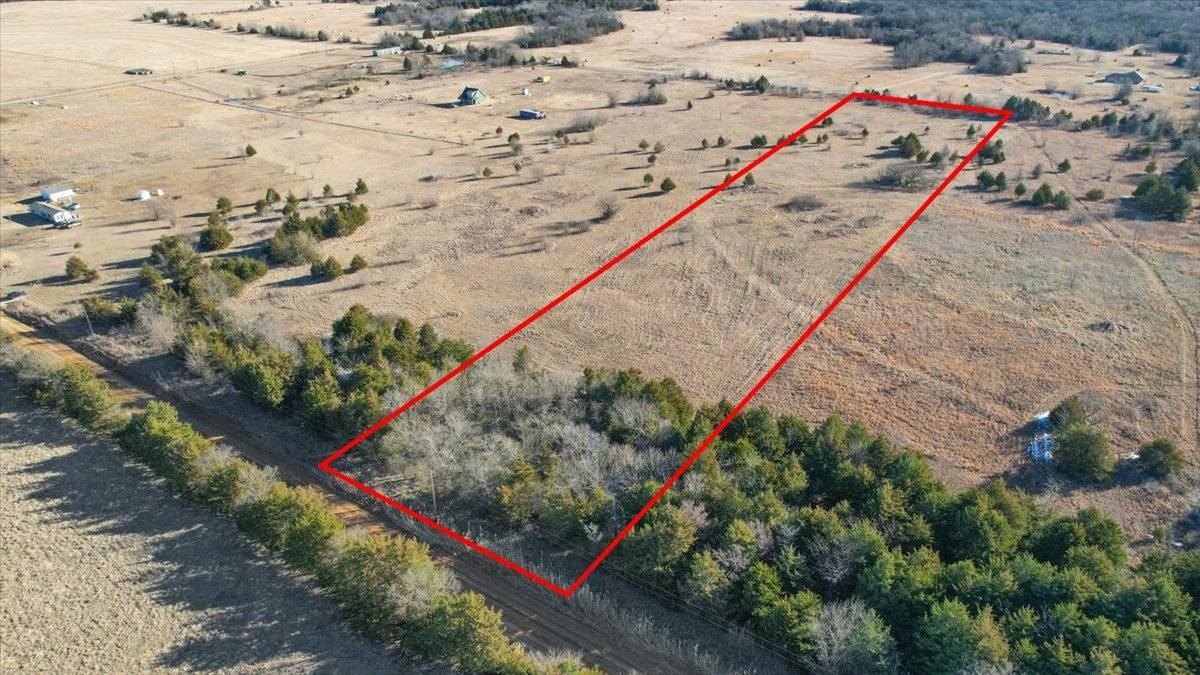 9.39 Acres Vacant Land