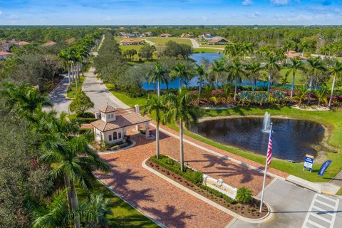 Waterfront Homesite in Exclusive Community