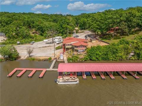 Lakefront Restaurant and Marina