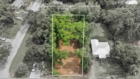 LAND - Pensacola, FL