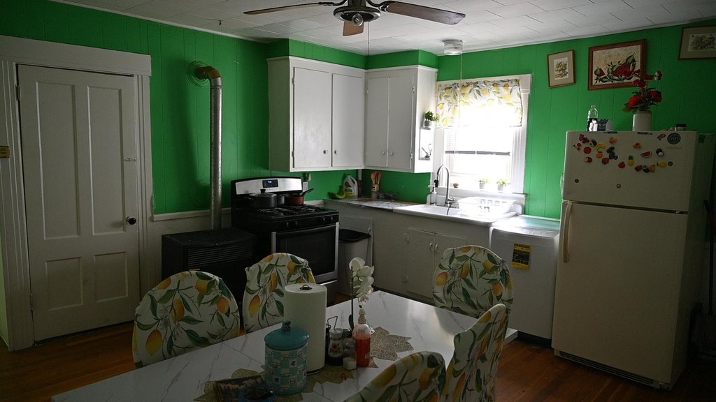 Picture 11