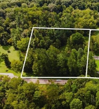 Land, Howard, OH