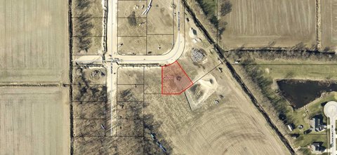 Residential Land in Hawk Creek