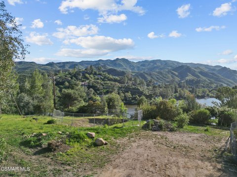 Agoura Hills Land with Lake View