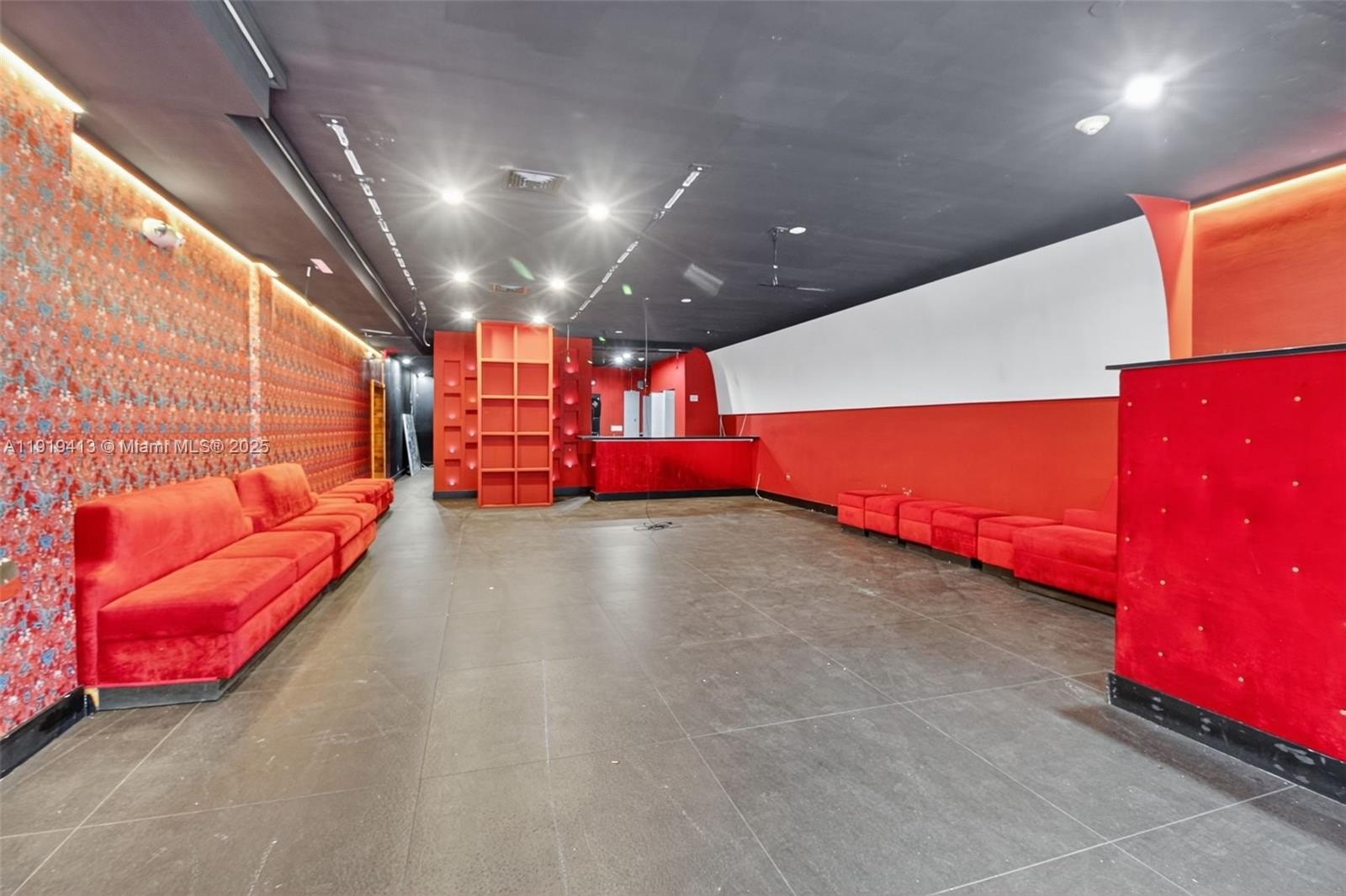 Miami Beach Retail Space Available