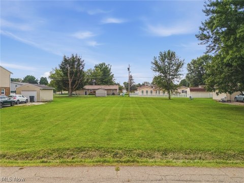 Land, Canton, OH