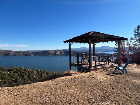 LAND - Clearlake Oaks, CA