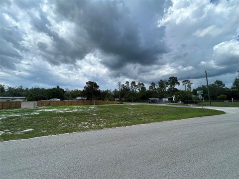 Corner Lot in Lake Kathryn