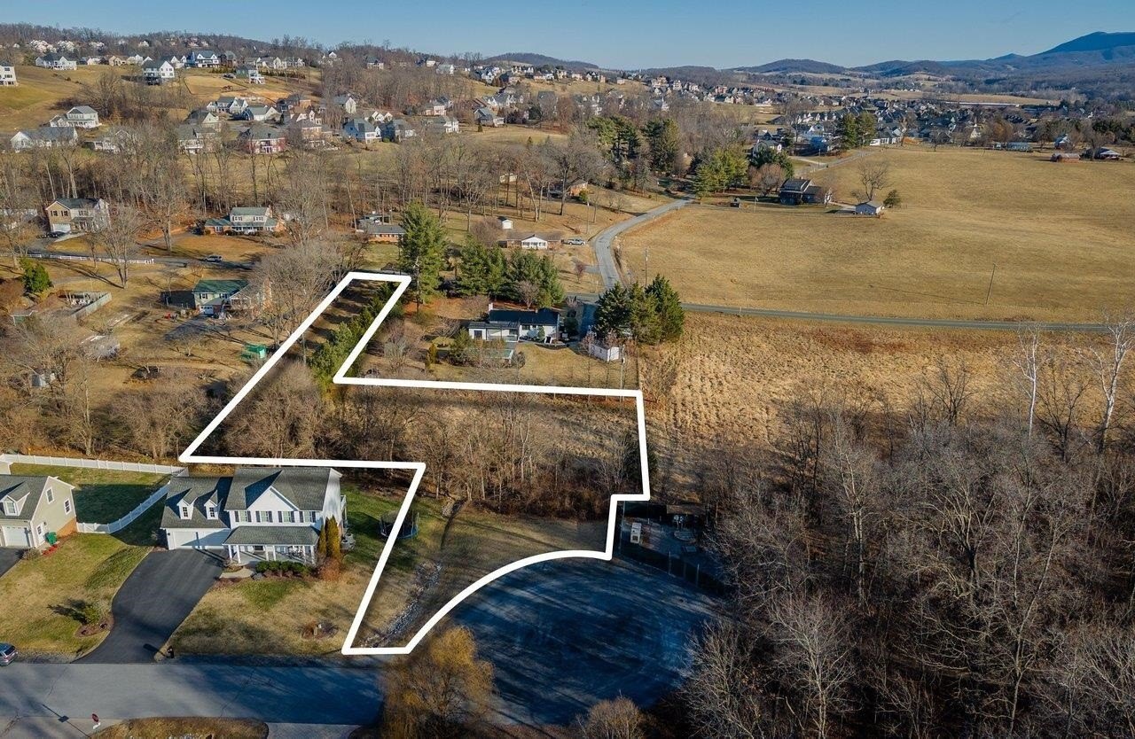 Residential Building Lot in Rockingham
