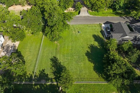LAND - Fredericksburg, TX