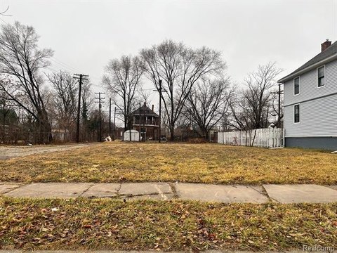 Residential Land in Detroit, MI