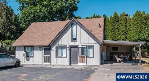 Two-Unit Residential Income Duplex