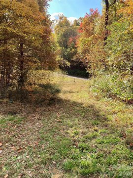 LAND - Black Mountain, NC