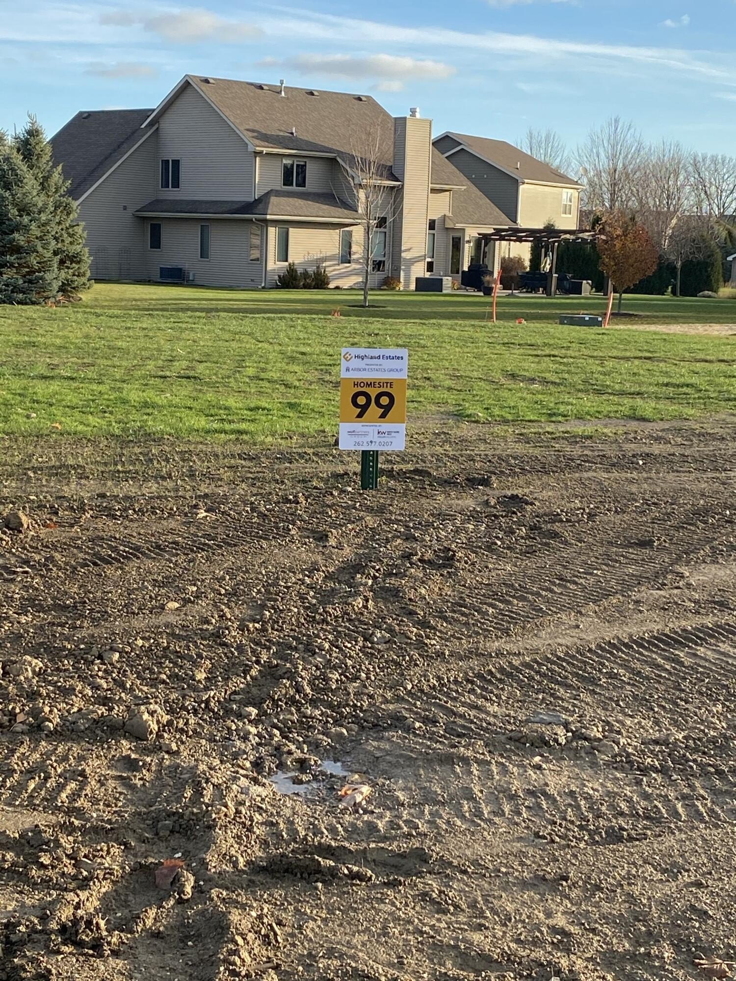 Residential Lot in Highland Estate