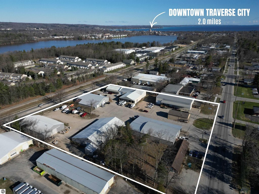 1500 Barlow St, Traverse City, MI 49684