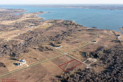 One Acre Lot in Corsicana