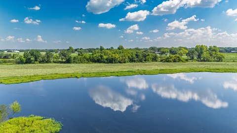 Private Lake Estate Land