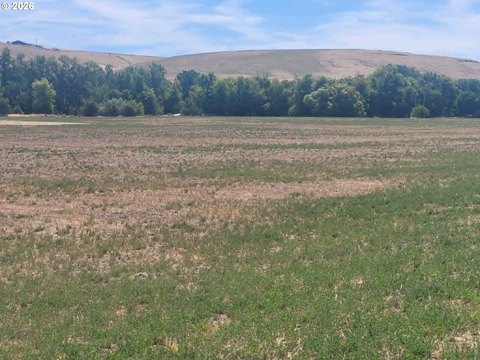 LAND - Pendleton, OR