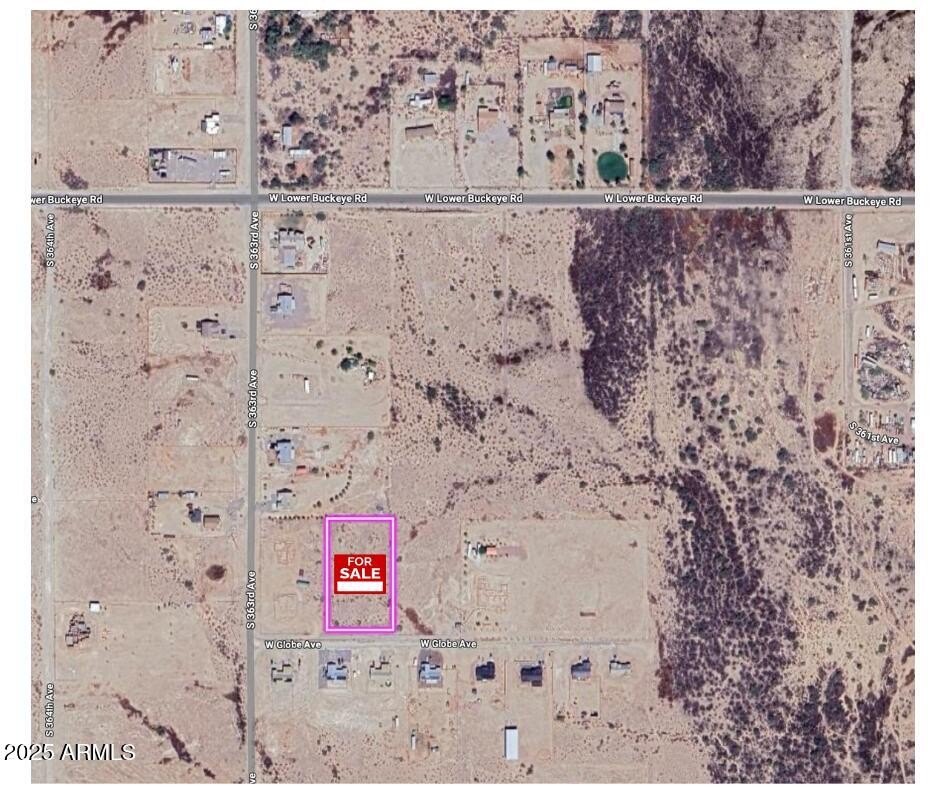 Land in Tonopah, Arizona