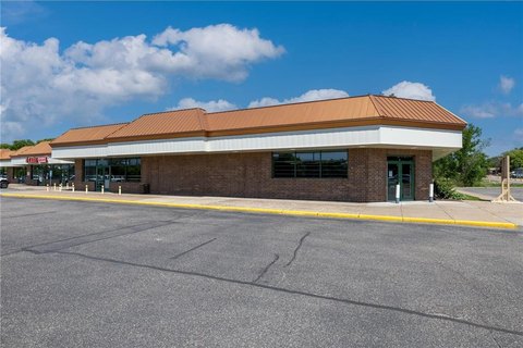North Saint Paul Commercial Land