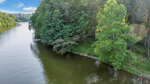 Waterfront Lot in Lakeside Farms