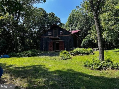Land with Barn Near State College