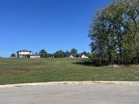 Land, Republic, MO