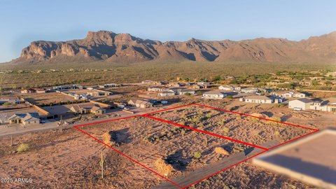 Apache Junction Homesite - 1.25 Acres
