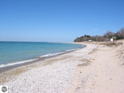 LAND - NORTHPORT, MI